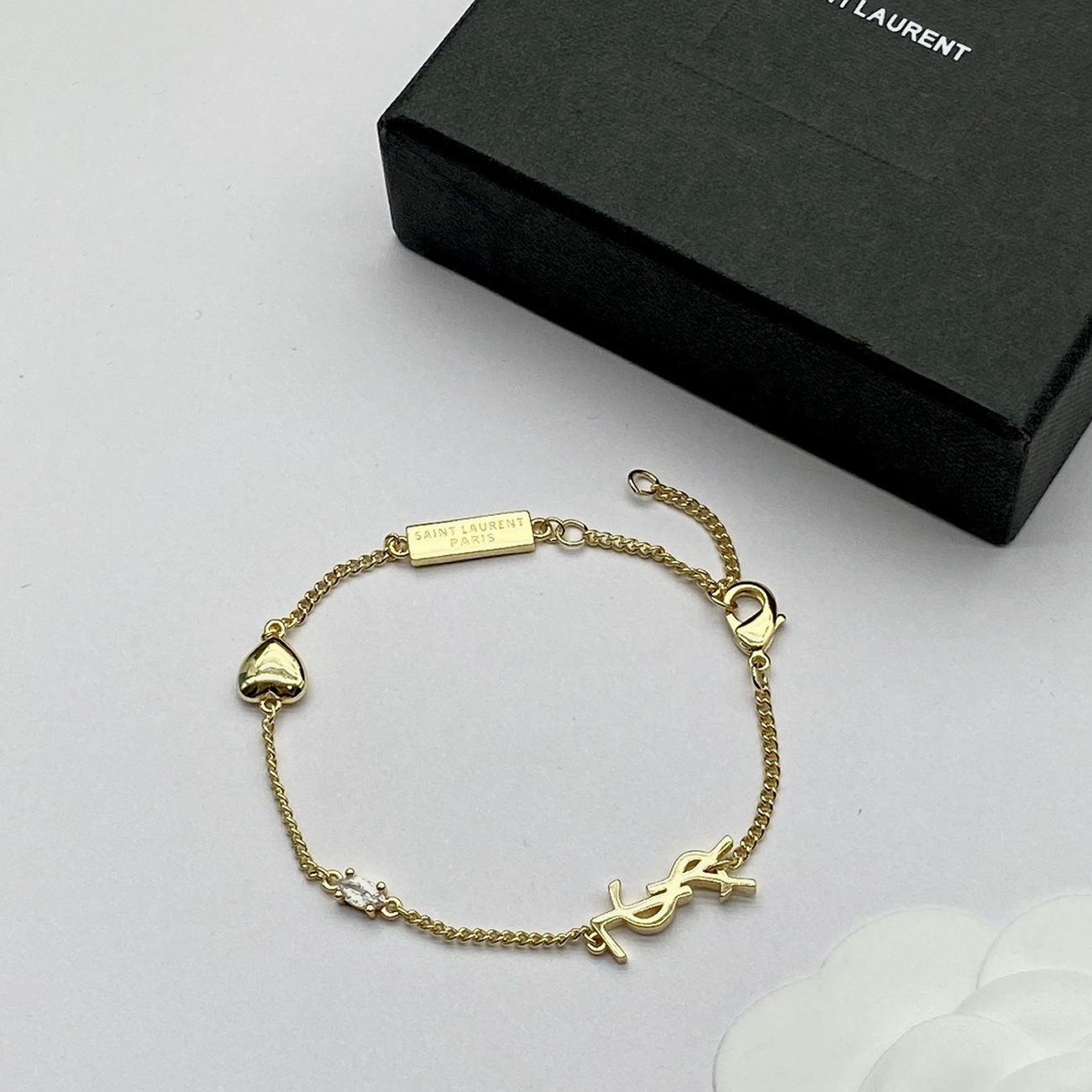 Saint Laurent Cassandre Heart Charm Bracelet Suit (3) - www.newkick.vip